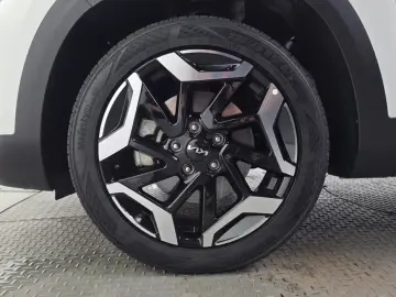 2023 Kia Seltos с пробегом 47 169 км