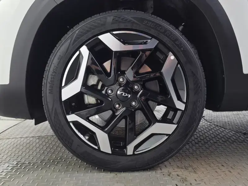 2023 Kia Seltos с пробегом 47 169 км