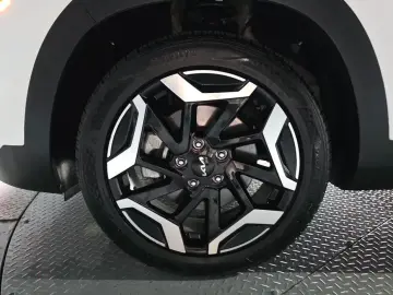 2025 Kia Seltos с пробегом 7 510 км