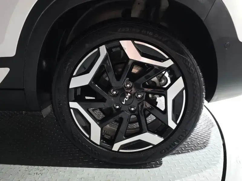 2025 Kia Seltos с пробегом 7 510 км