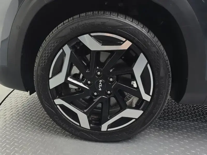 2024 Kia Seltos с пробегом 18 770 км
