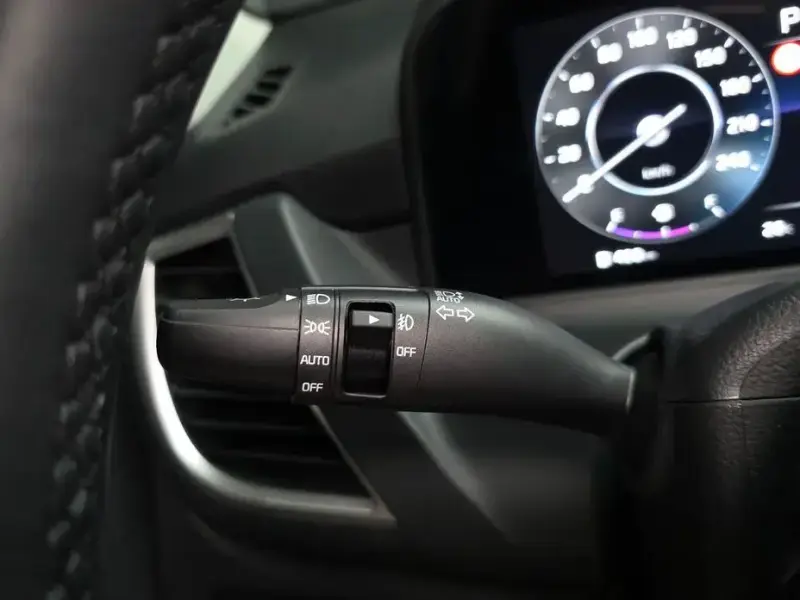 2025 Kia Seltos с пробегом 7 510 км