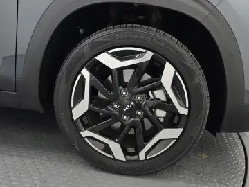 2024 Kia Seltos с пробегом 18 770 км