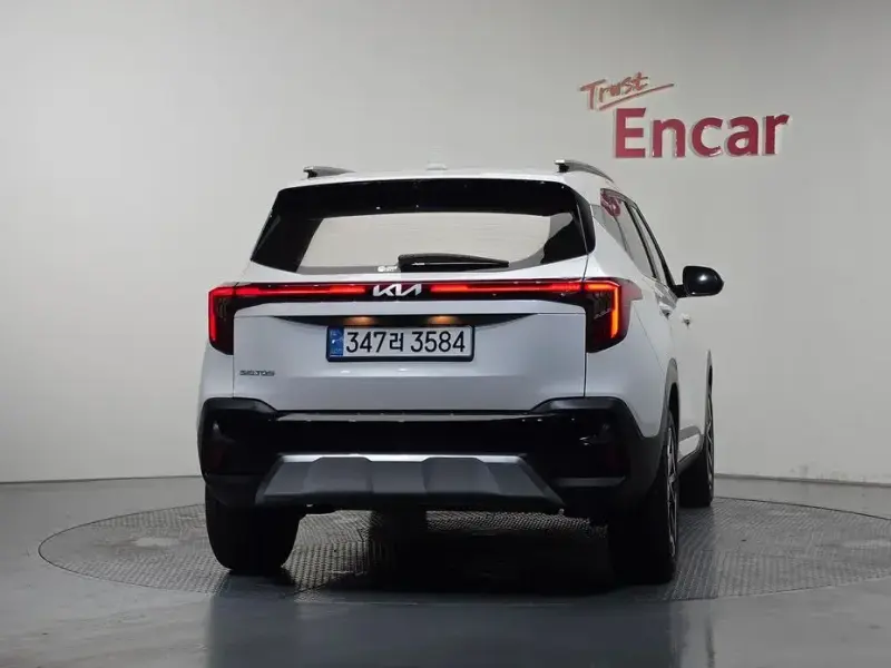 2024 Kia Seltos с пробегом 13 493 км