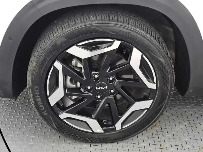 2025 Kia Seltos с пробегом 18 046 км