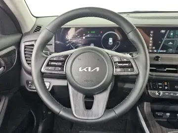 2025 Kia Seltos с пробегом 18 046 км