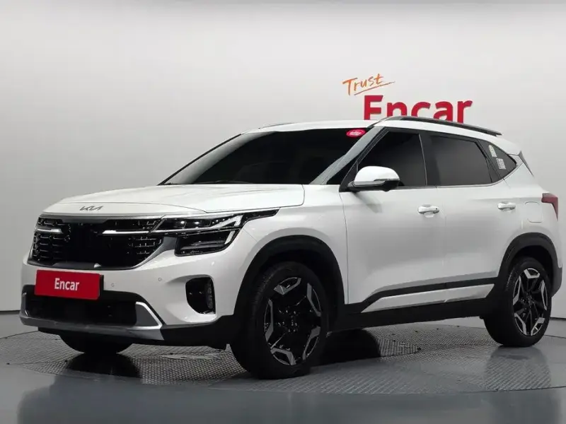 2024 Kia Seltos с пробегом 35 621 км