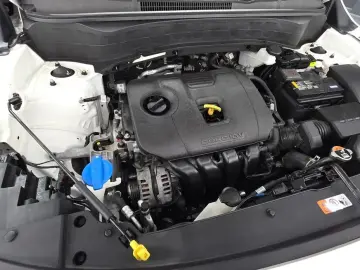 2024 Kia Seltos с пробегом 35 621 км