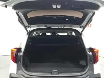 2024 Kia Seltos с пробегом 35 621 км