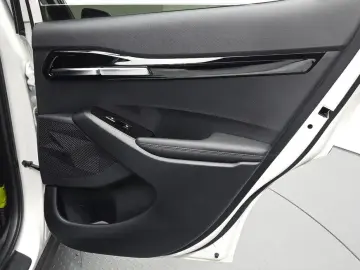 2024 Kia Seltos с пробегом 35 621 км
