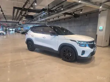 2022 Kia Seltos с пробегом 27 334 км