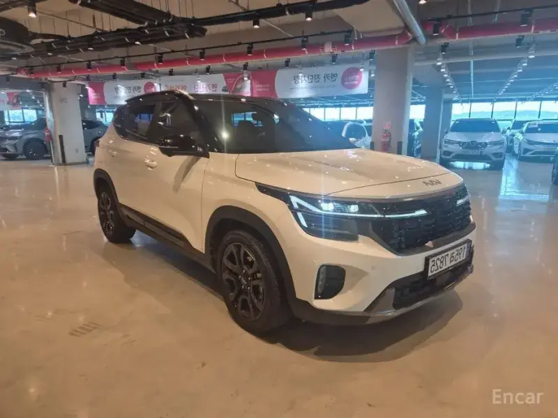 2022 Kia Seltos с пробегом 27 334 км