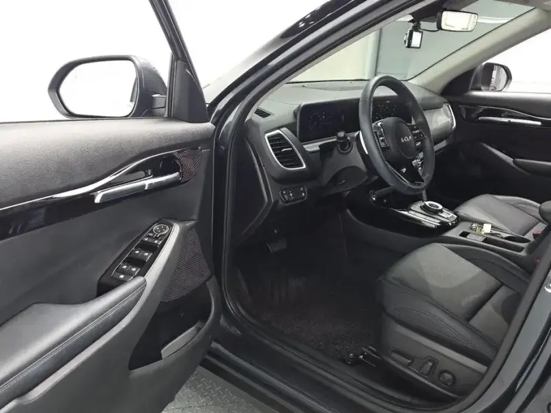 2024 Kia Seltos с пробегом 17 975 км