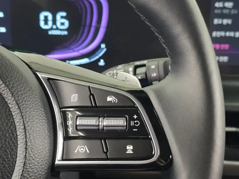 2025 Kia Seltos с пробегом 12 100 км