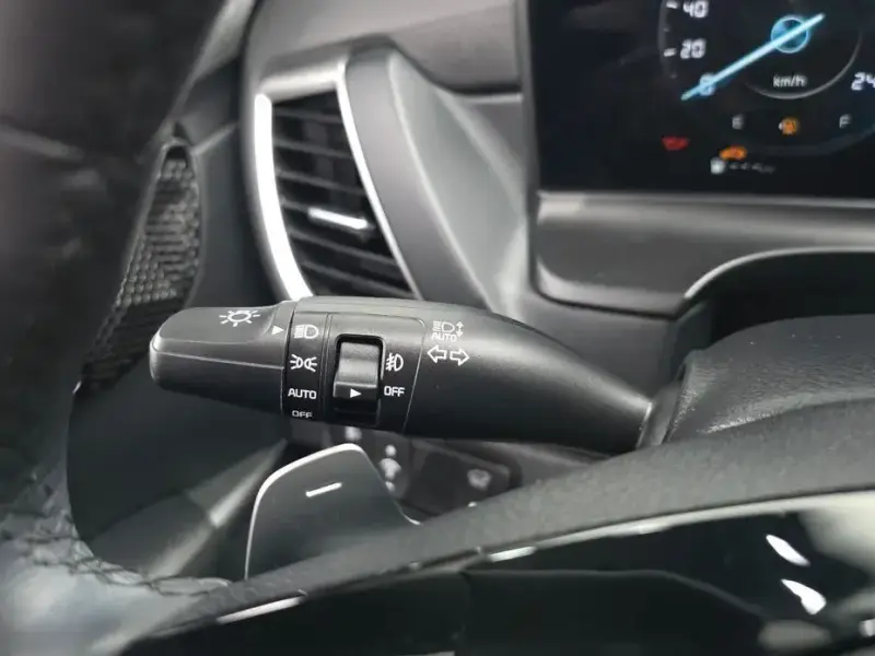 2024 Kia Seltos с пробегом 17 975 км