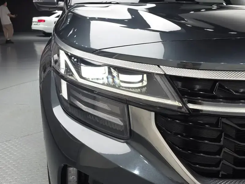 2024 Kia Seltos с пробегом 17 975 км