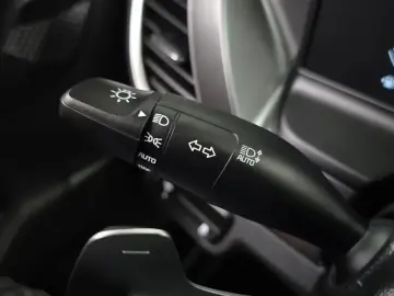 2025 Kia Seltos с пробегом 12 100 км
