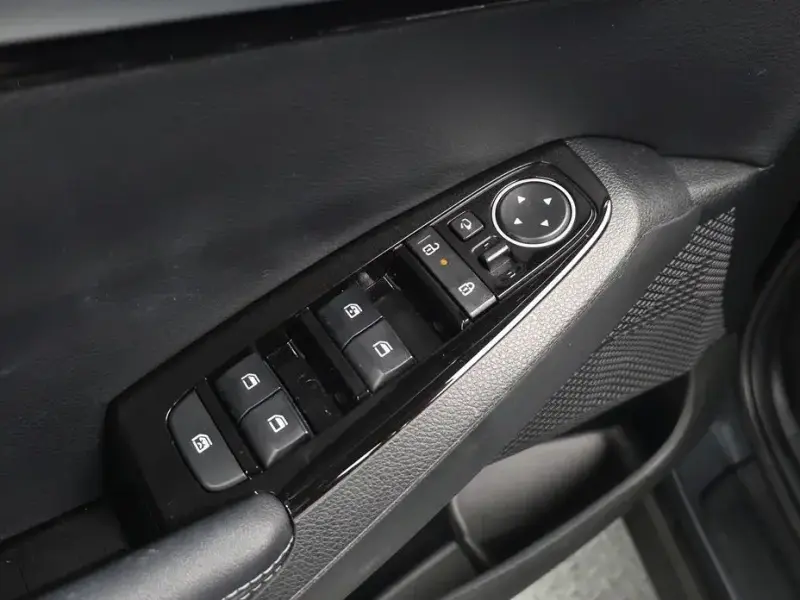 2024 Kia Seltos с пробегом 17 975 км