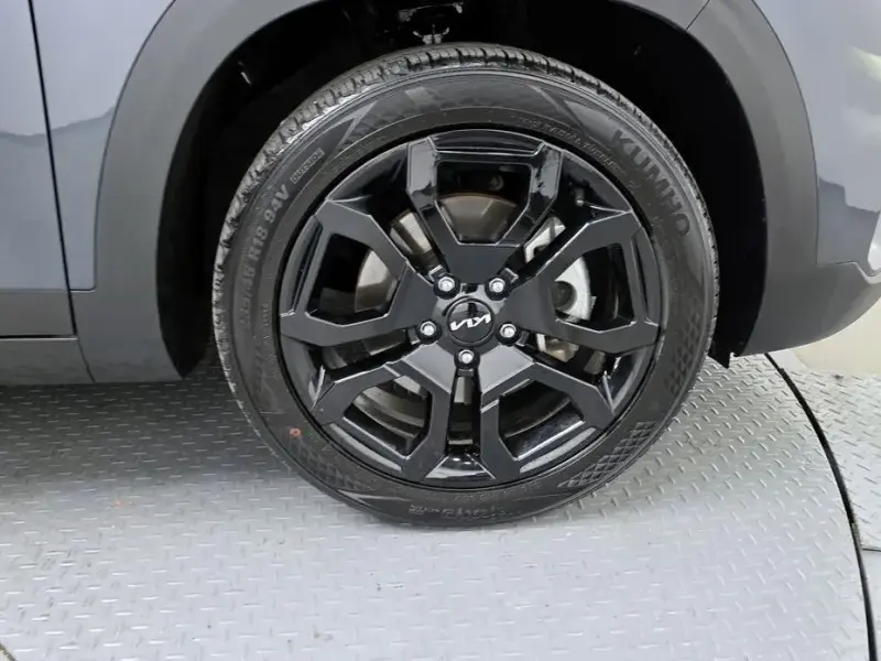 2024 Kia Seltos с пробегом 31 002 км