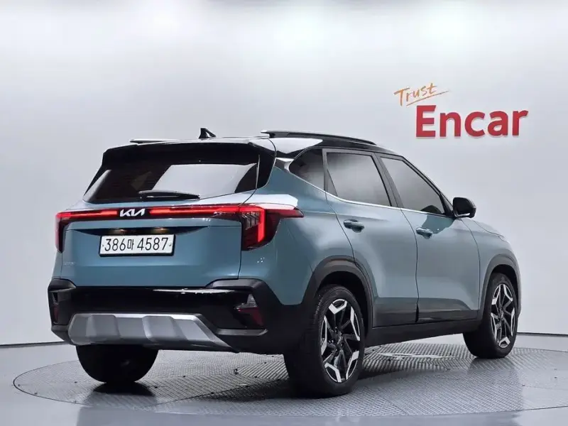 2024 Kia Seltos с пробегом 30 664 км