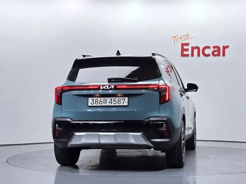 2024 Kia Seltos с пробегом 30 664 км