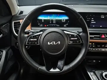 2024 Kia Seltos с пробегом 30 664 км