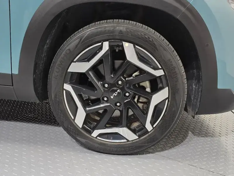 2024 Kia Seltos с пробегом 30 664 км