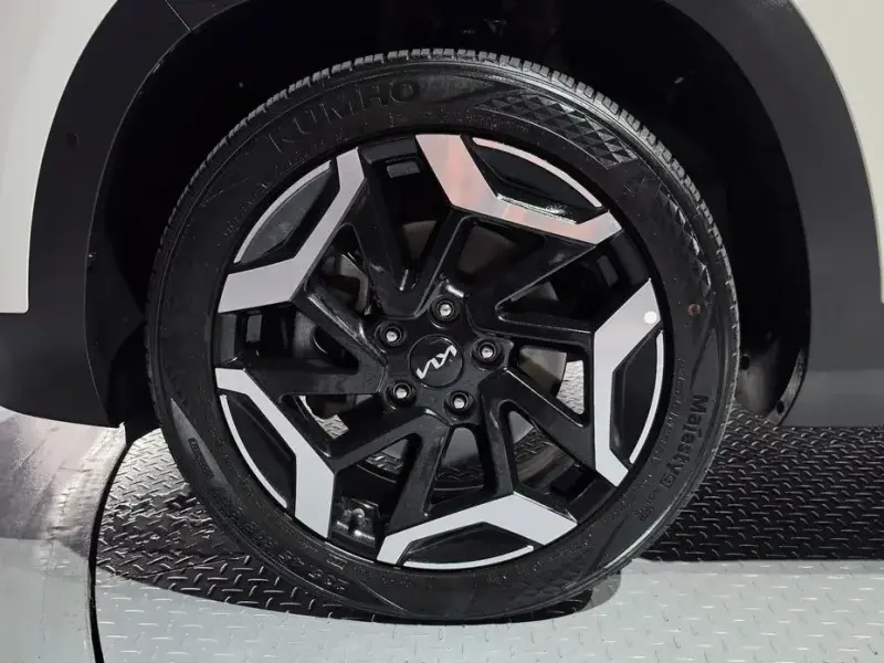 2023 Kia Seltos с пробегом 58 955 км