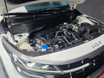 2023 Kia Seltos с пробегом 58 955 км