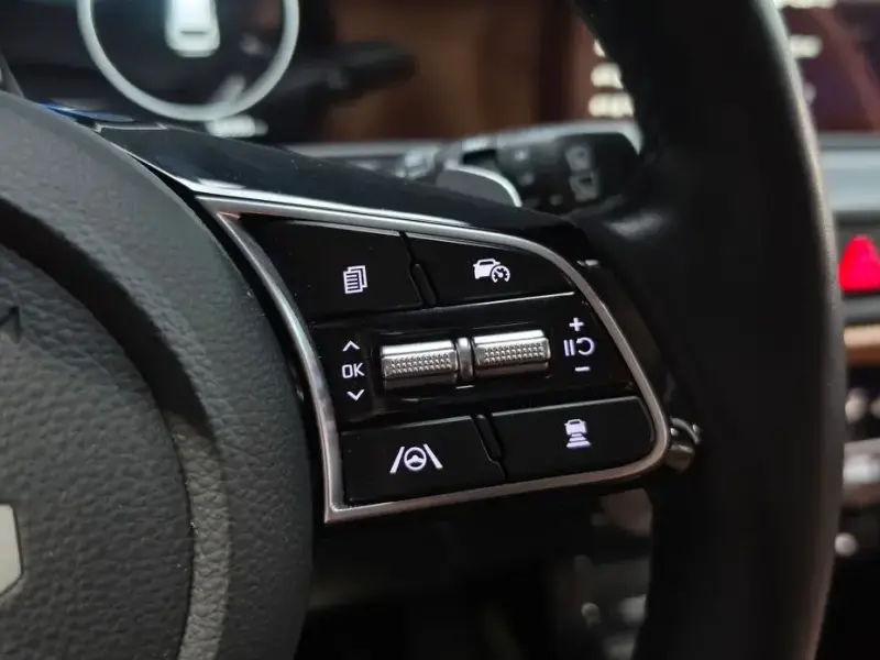 2023 Kia Seltos с пробегом 58 955 км