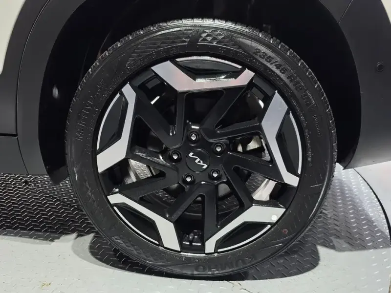 2023 Kia Seltos с пробегом 58 955 км