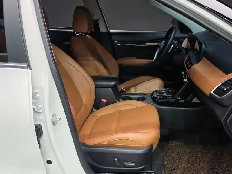 2023 Kia Seltos с пробегом 58 955 км