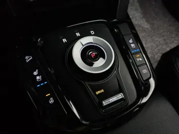 2024 Kia Seltos с пробегом 21 894 км