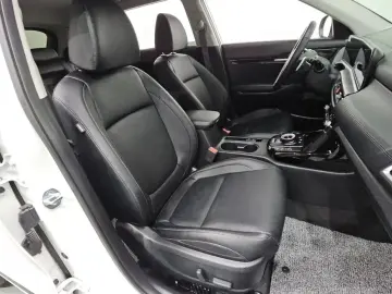 2024 Kia Seltos с пробегом 21 894 км