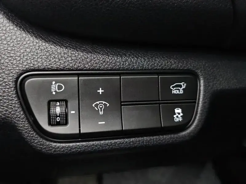 2024 Kia Seltos с пробегом 21 894 км
