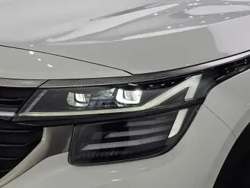 2024 Kia Seltos с пробегом 21 894 км