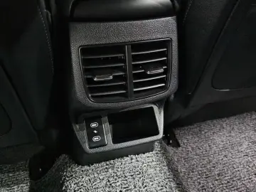 2024 Kia Seltos с пробегом 21 894 км