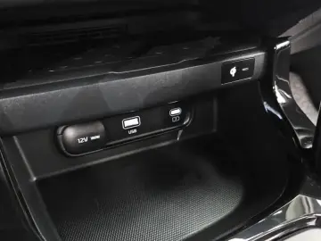 2024 Kia Seltos с пробегом 21 894 км