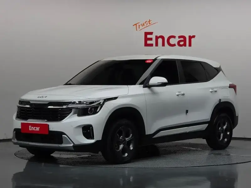 2025 Kia Seltos с пробегом 17 696 км