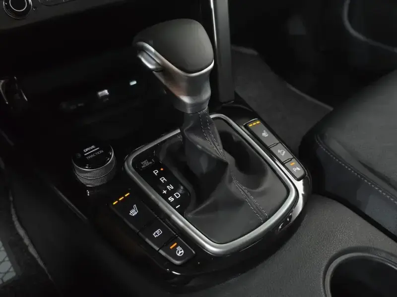 2025 Kia Seltos с пробегом 17 696 км