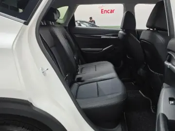2025 Kia Seltos с пробегом 17 696 км