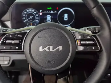 2025 Kia Seltos с пробегом 30 485 км