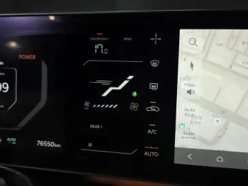 2024 Kia EV9 с пробегом 76 550 км