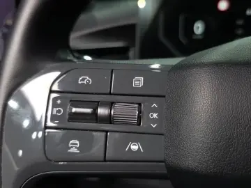2024 Kia EV9 с пробегом 76 550 км