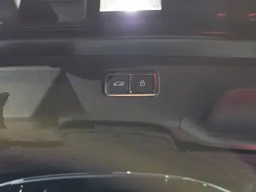 2024 Kia EV9 с пробегом 76 550 км