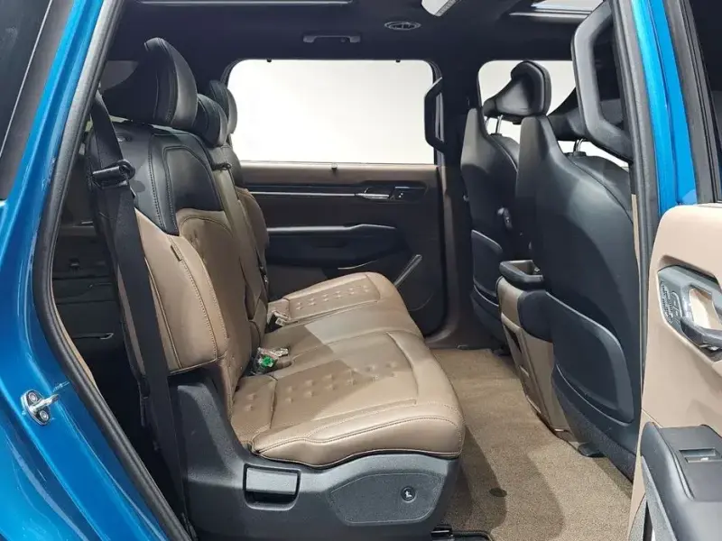 2023 Kia EV9 с пробегом 47 331 км