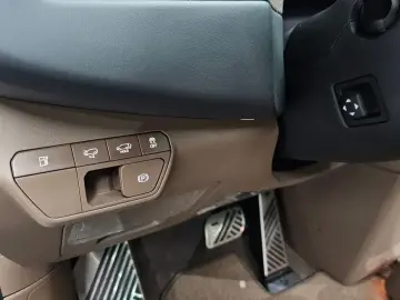2023 Kia EV9 с пробегом 47 331 км