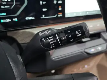 2023 Kia EV9 с пробегом 47 331 км
