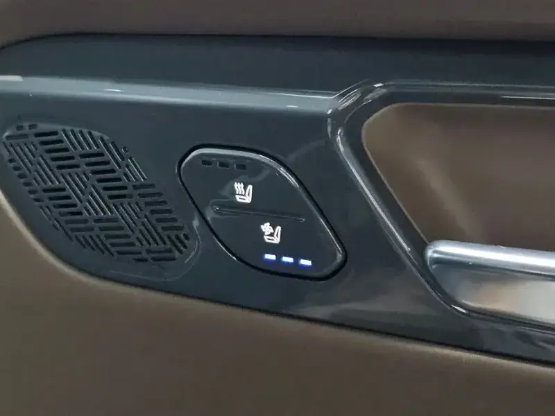 2023 Kia EV9 с пробегом 47 331 км