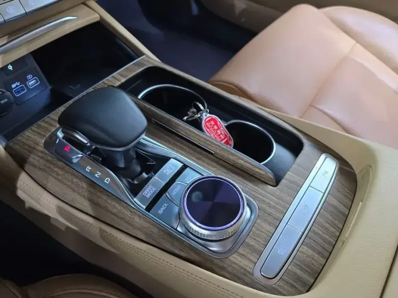 2021 Kia K9 с пробегом 79 946 км